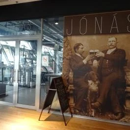 Jónás Kézműves Sörház - Bálna Budapest - Belső