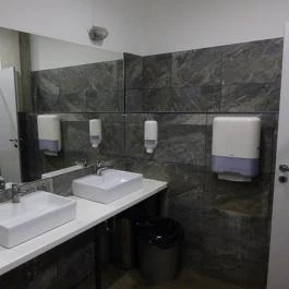 Jónás Kézműves Sörház - Bálna Budapest - Mosdó