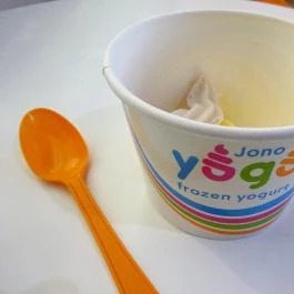 Jono Yogo Önkiszolgáló Frozen Yogurt Bár - Árkád Budapest - Étel/ital