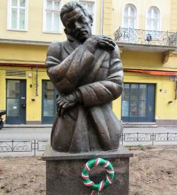 József Attila mellszobor