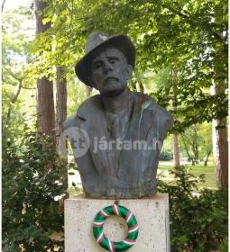 József Attila - Margitsziget