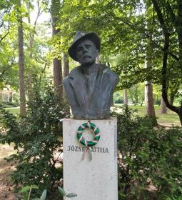 József Attila - Margitsziget