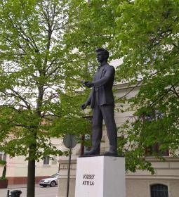 József Attila-szobor
