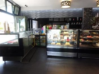 Juhász Cukrászda - Gyöngyház Plaza Gyöngyös