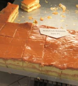 Juhász Cukrászda - Petőfi Sándor utca