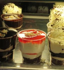 Juhász Cukrászda - Petőfi Sándor utca