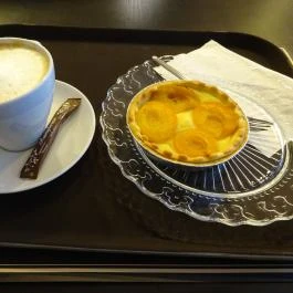 Julien Boulangerie et Patisserie Budapest - Étel/ital