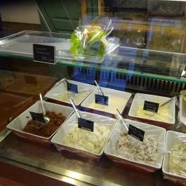 Julien Boulangerie et Patisserie Budapest - Étel/ital