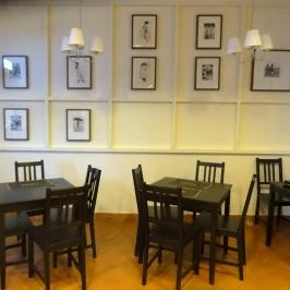 Julien Boulangerie et Patisserie Budapest - Belső