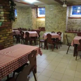 Jurta Korcsma Budapest - Belső