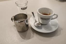 K Galéria Kávézó Budapest