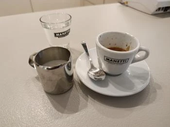 K Galéria Kávézó Budapest