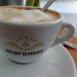 K5 Kult Bistro Budapest - Étel/ital