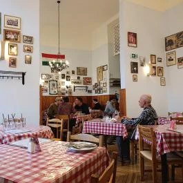 Kádár Étkezde Budapest - Belső