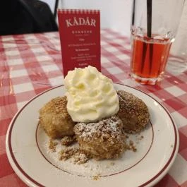 Kádár Étkezde Budapest - Étel/ital