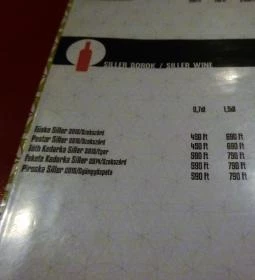 Kadarka Borbár & Borkereskedés