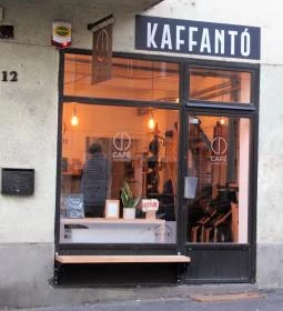Kaffantó Café & Showroom