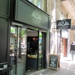 Kaffeine Espresso Bar - Lövőház utca Budapest - Belső