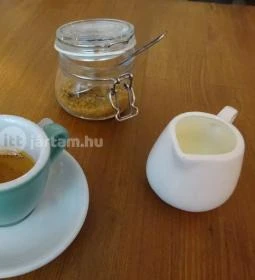 Kaffeine Espresso Bar - Baross utca