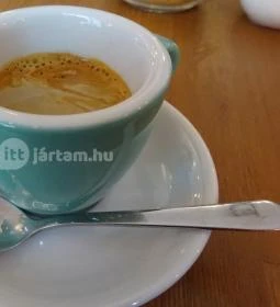 Kaffeine Espresso Bar - Baross utca
