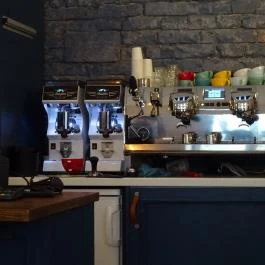Kaffeine Espresso Bar - Baross utca Budapest - Belső