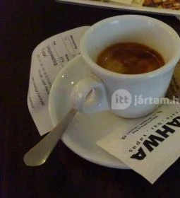 Kahwa el Salam Kávézó