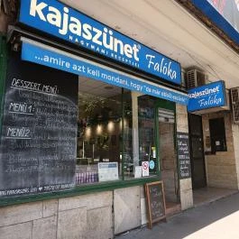 Kajaszünet Falóka - Nyugati Budapest - Külső kép
