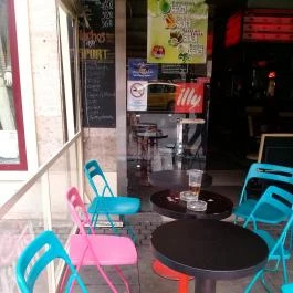 Kakas Presszó - Deák Ferenc tér, Budapest - Külső kép