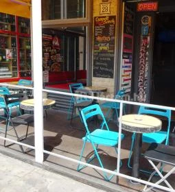 Kakas Plusz - Deák Ferenc tér