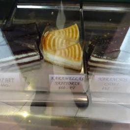 Kaldi Cukrászda Budapest - Étel/ital
