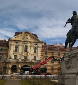 Kálmán herceg szobra