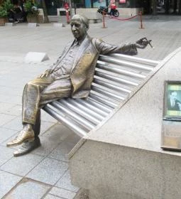 Kálmán Imre szobra