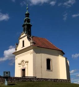 Kápolna a Kálvária-dombon