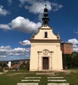 Kápolna a Kálvária-dombon