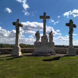 Kálvária-szoborcsoport, Tata - Egyéb