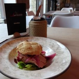 Kálvin Gastro Bistro - KGB Budapest - Étel/ital