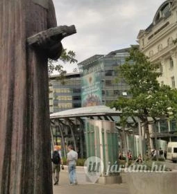 Kálvin János szobor