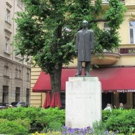 Kamermayer Károly szobra Budapest - Egyéb