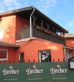 Kami Kisvendéglője