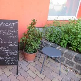 Kami Kisvendéglője Budapest - Külső kép