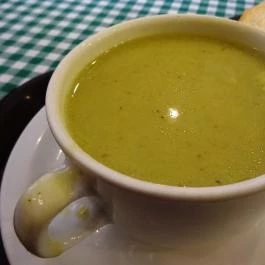 Kamra Ételbár, Budapest - Étel/ital