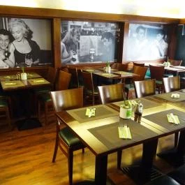 Kánaán Sushi Budapest - Belső