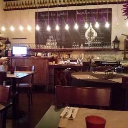 Kantin, Budapest - Belső