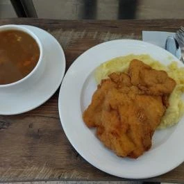 Kantinetta Gardens Budapest - Étel/ital