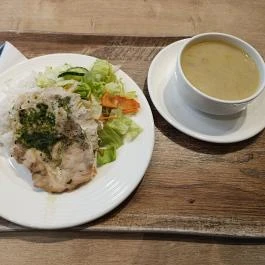 Kantinetta Gardens, Budapest - Étel/ital