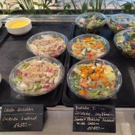 Kantinetta Gardens Budapest - Étel/ital