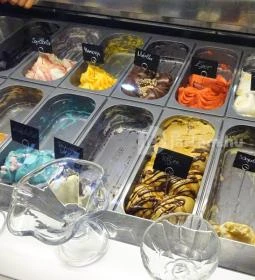 Kapitány Cukrászda & Pékség