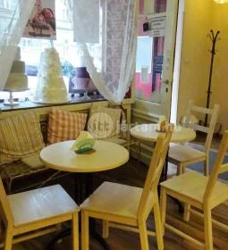 Kapitány Cukrászda & Pékség