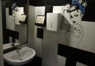 Káplár Söröző & Rum Bár Budapest