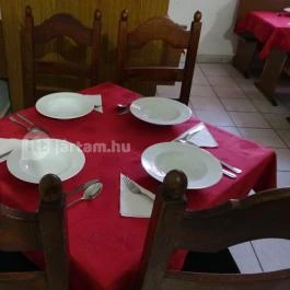 Kápolna Étterem Szolnok - Belső